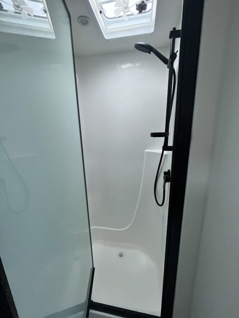 PIC 7